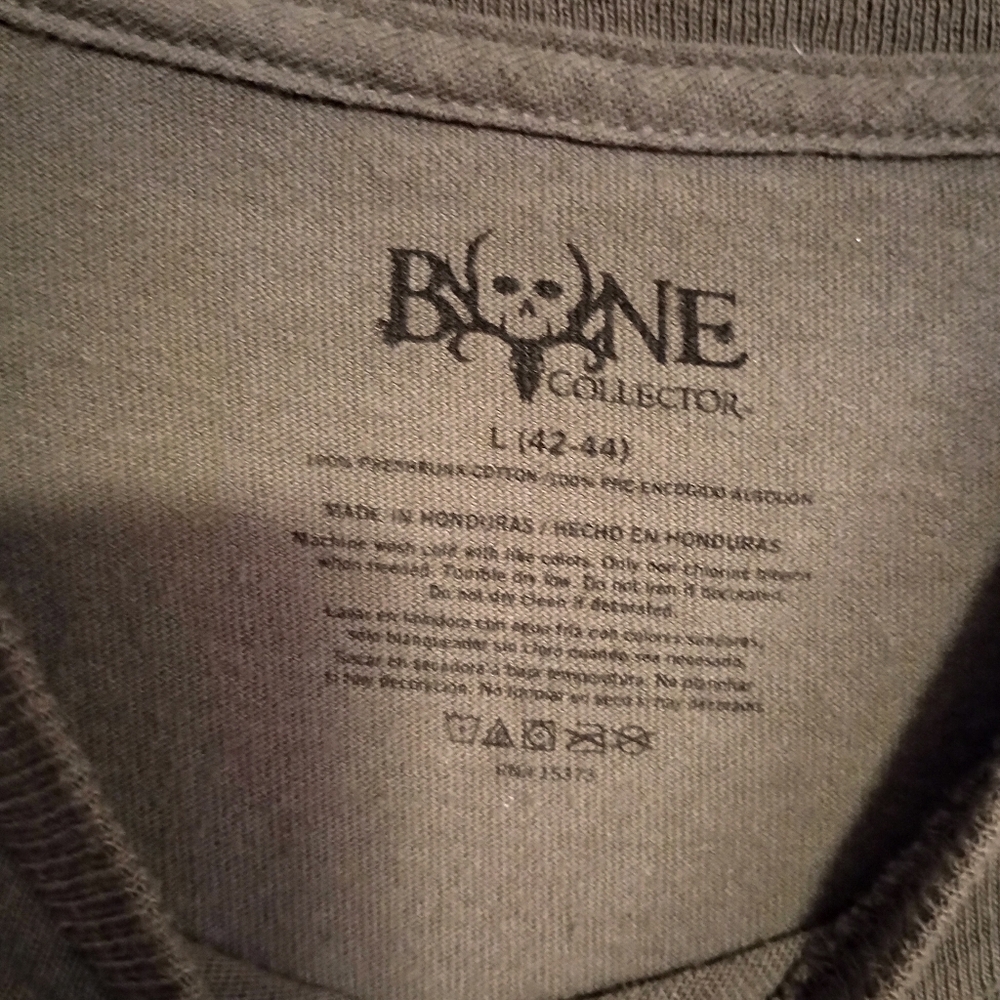 Men's Green Long Sleeve Bone Collector Shirt - Picture 3 of 3